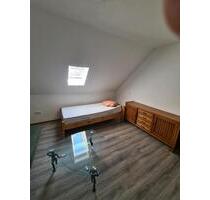 1 Zimmer in 4 Zimmer WG Wohnung zu vermieten - Kippenheim