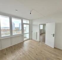 TOP-AUSSICHT - Moderne Wohnung mit EBK & Balkon - Halle (Saale) Nietleben