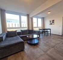 Möblierte 2-Zimmer-Apt mit Stellplatz direkt am Kudamm Tauentzien - Berlin Tempelhof-Schöneberg