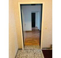 Sehr ruhig gelegene und schöne 3-Zimmer-Erdgeschosswohnung - Uslar