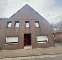 4-Zimmer-Wohnung mit Garten & Terrasse in Uchte