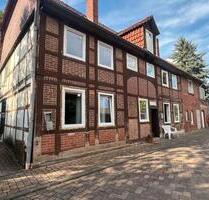 Haus zu verkaufen - 65.000,00 EUR Kaufpreis, in Emmerthal (PLZ: 31860)
