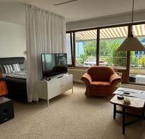 Helle möblierte 1-Zimmer-Wohnung ca. 55 qm im Kurgebiet Bad Urach