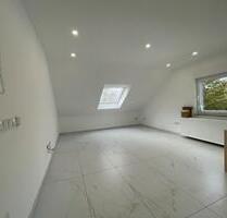 Ersteinzug nach hochwertigem DG-Ausbau – in Hom-Reiskirchen - Homburg