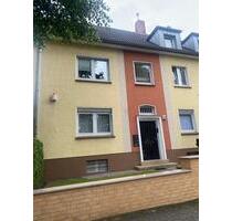 Saniertes Apartement - 360,00 EUR Kaltmiete, in Bottrop (PLZ: 46240) Boy