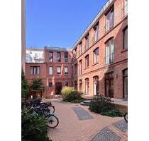 1-2 freie Büroplätze Arbeitsplätze in Remise in Prenzlauer Berg - Berlin Pankow