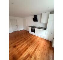 Komplett sanierte 1,5-Zimmer-Wohnung in ruhiger, zentraler Lage - Saarbrücken St. Arnual