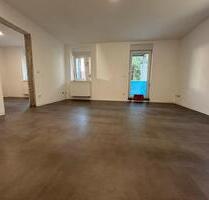 Neu & bezugsfrei: Stilvolle 35 m² Wohnung mit Balkon - Regensburg Konradsiedlung