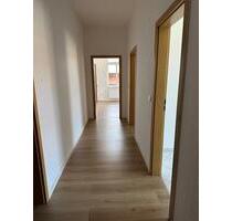 Schöne helle und ruhige 2-Raum Wohnung im 1. OG - Weißenfels