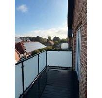 4 Zi 78qm Wohntraum in Hage seniorengerecht Fahrstuhl Balkon EBK