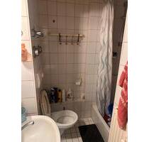 Wohnung vermieten - 480,00 EUR Kaltmiete, ca.  17,00 m² in Regensburg (PLZ: 93053) Galgenberg
