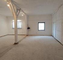 122 m² Lagerhalle Lager Halle mieten Selfstorage Garage Auto KFZ Stellplatz Gewerbe Produktion Werkstatt - Fürstenberg/Havel
