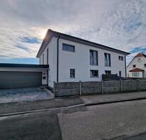 Doppelhaushälfte - 1.600,00 EUR Kaltmiete, in Kirchdorf an der Iller (PLZ: 88457)