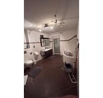 Renovierte Wohnung mit Balkon in Edertal-Wellen - Kassel Fasanenhof