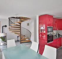 Maisonettewohnung - 5 Zimmer, Balkon, Pelletofen & 2 TG-Plätze - Wiernsheim