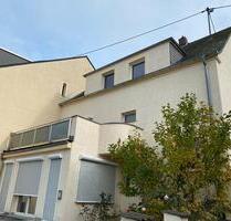 Wohnung -frisch renoviert- in Mühlheim-Kärlich - Koblenz Karthause