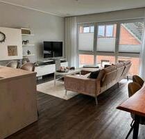 Neuwertige 4-Zimmer-Wohnung mit Sonnenbalkon in Stuhr-Brinkum
