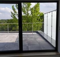 2-Zi. Penthouse Wohnung, Riesige Dachterrasse + Top Feldrandlage, inkl. EBK - Rödermark