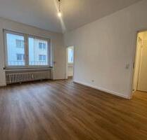 1 zimmer Wohnung hellersdorf - 646,00&nbsp;EUR Kaltmiete, ca.&nbsp; 30,00&nbsp;m&sup2; in Berlin (PLZ: 12627) Marzahn-Hellersdorf