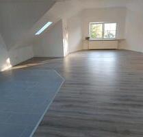 2 Zimmer Dachgeschosswohnung in Neukölln-Rudow - Berlin