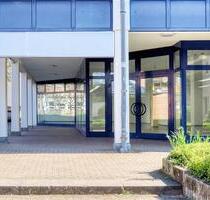 Zentral in Gaggenau gelegen! - 2.155,00 EUR Kaltmiete, ca.  8,00 m² in Gaggenau (PLZ: 76571)