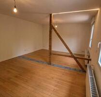 Kernsanierte Etagenwohnung in Elm 75 qm - Schwalbach