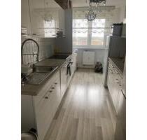 Einbauküche mit herdplatte und Ofen und Spülmaschine - Berlin Reinickendorf