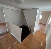 Unmöbliertes Reihenhaus zu vermieten in Fernwald-Steinbach