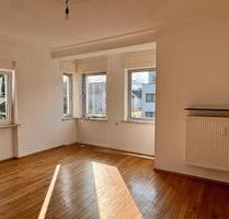 Große 3 Zimmer Küche Bad Wohnung Dillingen überm Berg - Dillingen (Saar)