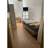 1 Zimmerwohnung für Studentin in zentraler Lage von KA! - Karlsruhe Südstadt
