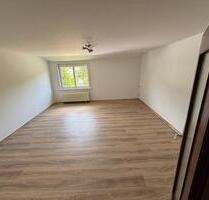 grosszügige 3,5-Zi, fussläufig zum Bahnhof, Strassberg 72479 - Straßberg