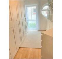 Helle 4 Zimmer Wohnung nähe Stadt in Pfaffenhofen an der Ilm