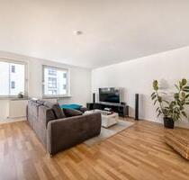 IN A TRENDY DISTRICT CLOSE TO THE RHEIN! 3 rooms, bright floor plan, fitted kitchen, and bathtub - Mainz Neustadt