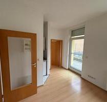 Schöne, kleine 2-Raum-Wohnung mit Balkon-Terrasse in Greiz (WE8)