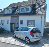 Möb. Wohnung ca. 80m² auf 2 Etagen mit PKW-Stellplatz und Balkon - Rutesheim