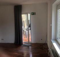 Wohnung 3 Zimmer als Wg, 90qm Balkon und Garten - Norderstedt