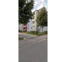 Gepflegte 3-Zimmer-EG-Wohnung mit Balkon im beliebten Ostend - Neuburg an der Donau