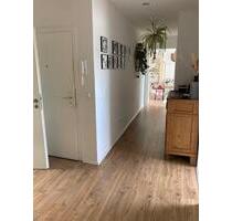 Wunderschöne Dachgeschosswohnung - Essen Stadtbezirk III