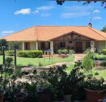 Wunderschönes Anwesen mit Gästehaus und Pool in Paraguay - Marienheide