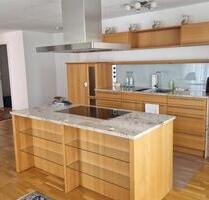 Schöne 4,5 Zimmer Wohnung in Singen (Hohentwiel) im 1. OG