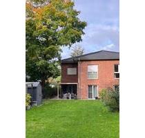 Neuwertige 5-Zimmer-DHH mit Erdwärmeheizung und -kühlung - Zeuthen