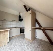 3-Raumwohnung im DG mit Balkon und EBK - Chemnitz Altchemnitz
