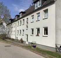 Etwas besonderes: sanierte 1,5-Zimmer-Single-Dachgeschoss-Wohnung zu sofort anmietbar! - Lübeck Sankt Jürgen
