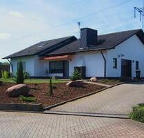 RAMSTEIN - Beautiful bungalow on huge property ! - Ramstein-Miesenbach