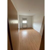 4-Zimmer Wohnung zu vermieten - 530,00 EUR Kaltmiete, ca.  93,00 m² in Kirchdorf am Inn (PLZ: 84375)