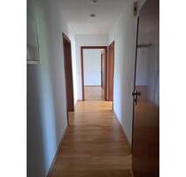 3 Zimmer Wohnung zu vermieten - 750,00 EUR Kaltmiete, ca.  75,00 m² in Essen (PLZ: 45136) Stadtbezirk II