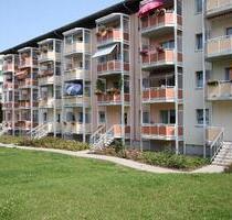 Vollständig sanierte 3-Raum-Wohnung mit Balkon und Abstellraum - Oschersleben (Bode)