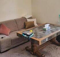 Ein großes Zimmer in einer 2-Zimmer-Wohnung. mit Garten - Duisburg Großenbaum