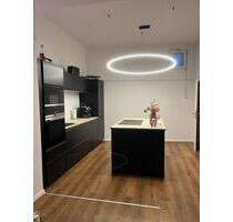 TOP 2-Zi Wohnung mit Loft-Charakter auf ca. 85 qm, High-Class Küche, KERNSANIERT, SmartHome, Fußbodenheizung, Badewanne, Regendusche, Netzwerk, Kamera uvm. - Hagen Dahl