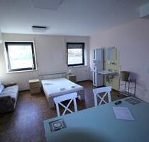 Zimmer also Wohnung oder Büro im Zentrum von Meitingen